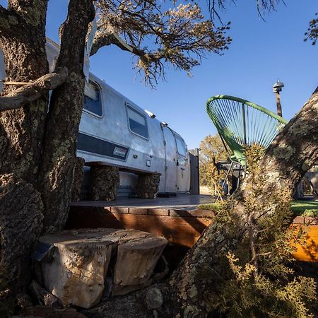 Silver Bullet Airstream at El Mistico Nogal Exterior foto